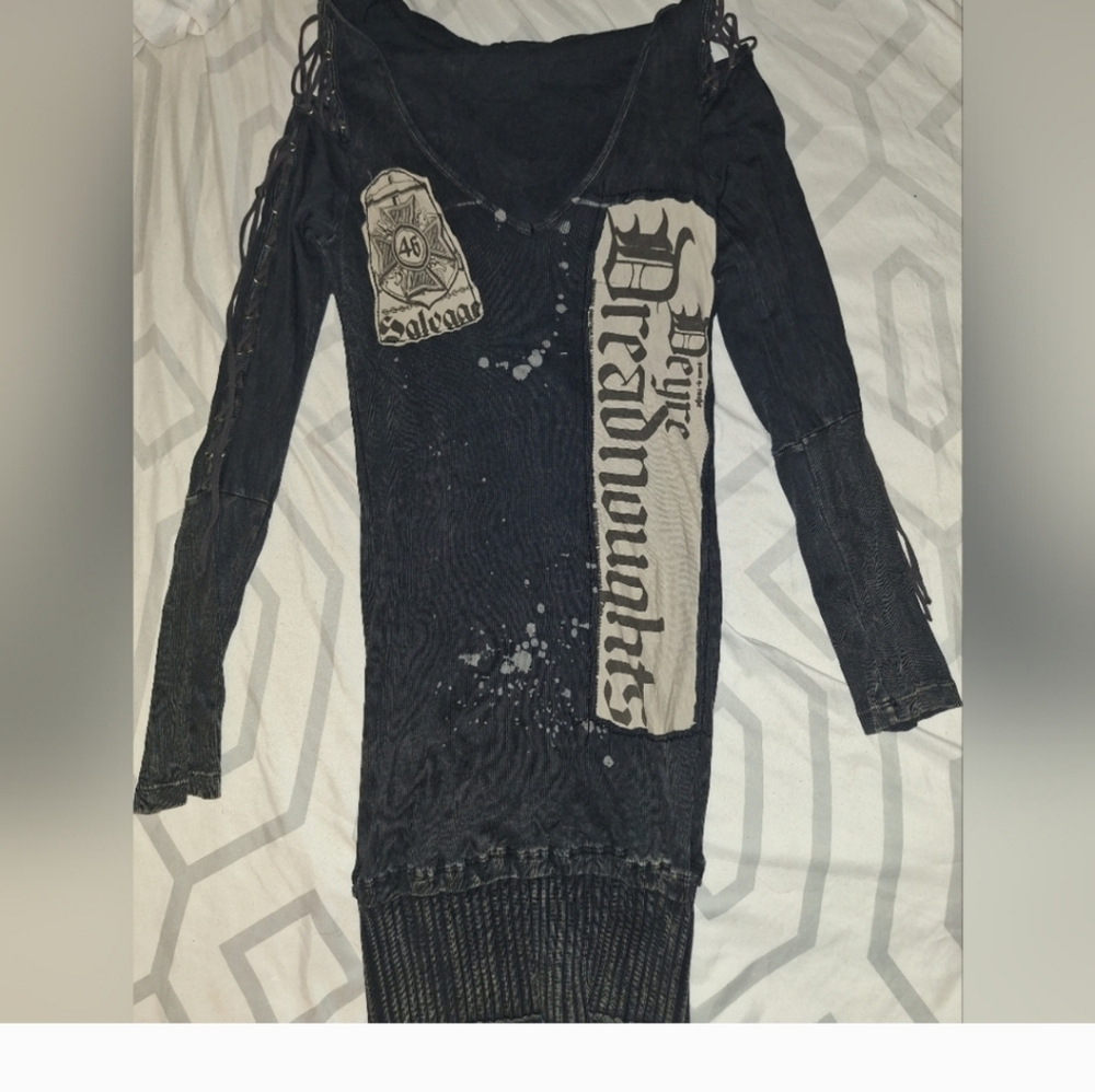 Black Long Sleeve Graphic Dress